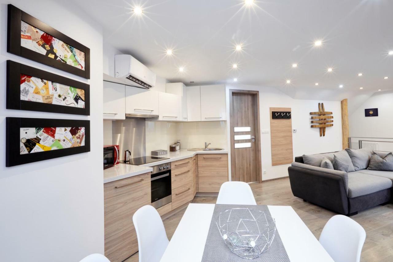 Főtér Apartman Villány Esterno foto